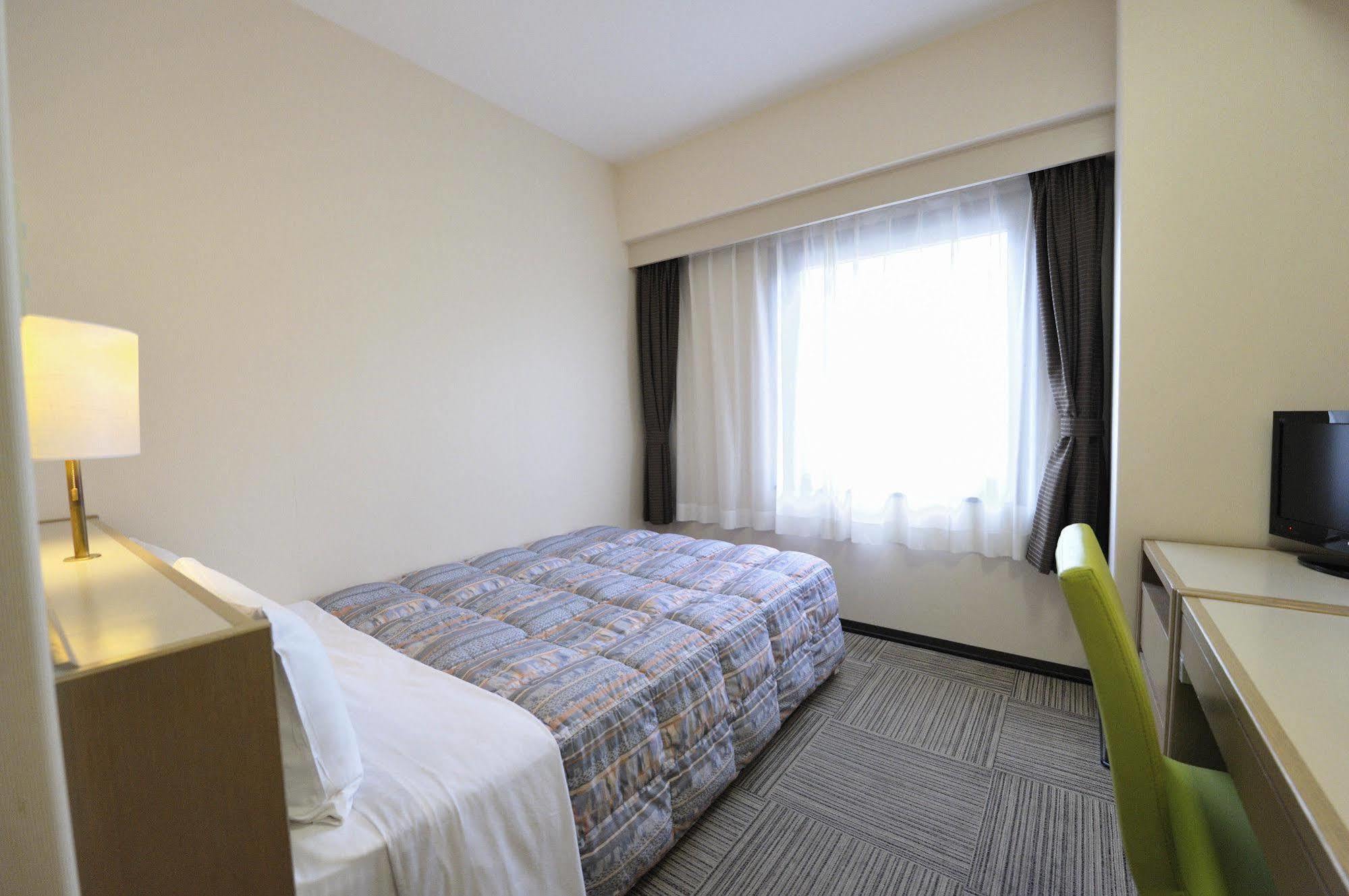 Court Hotel Niigata Eksteriør bilde