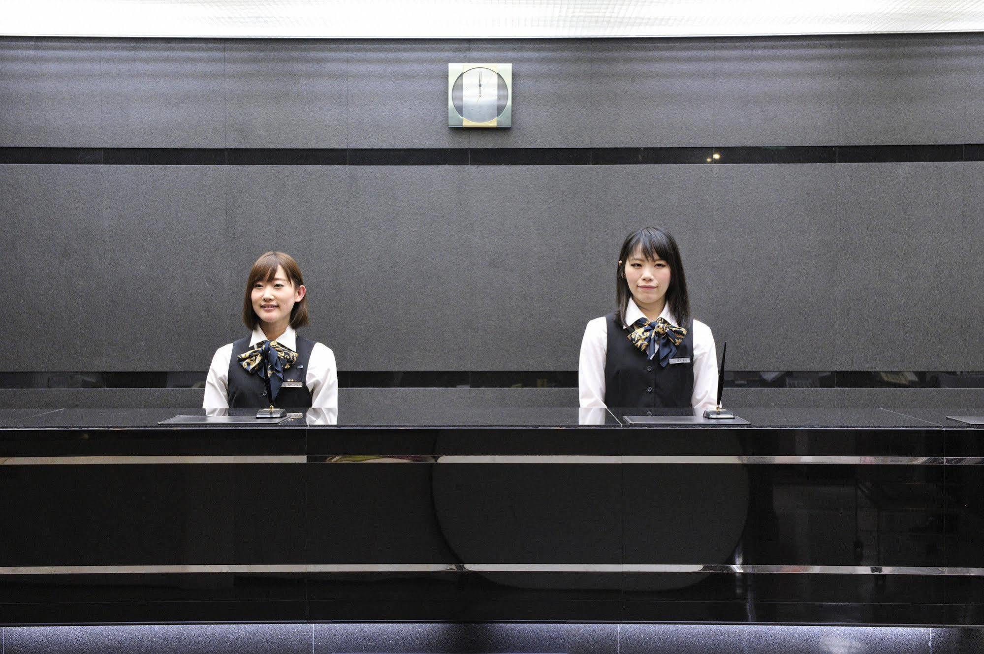 Court Hotel Niigata Eksteriør bilde